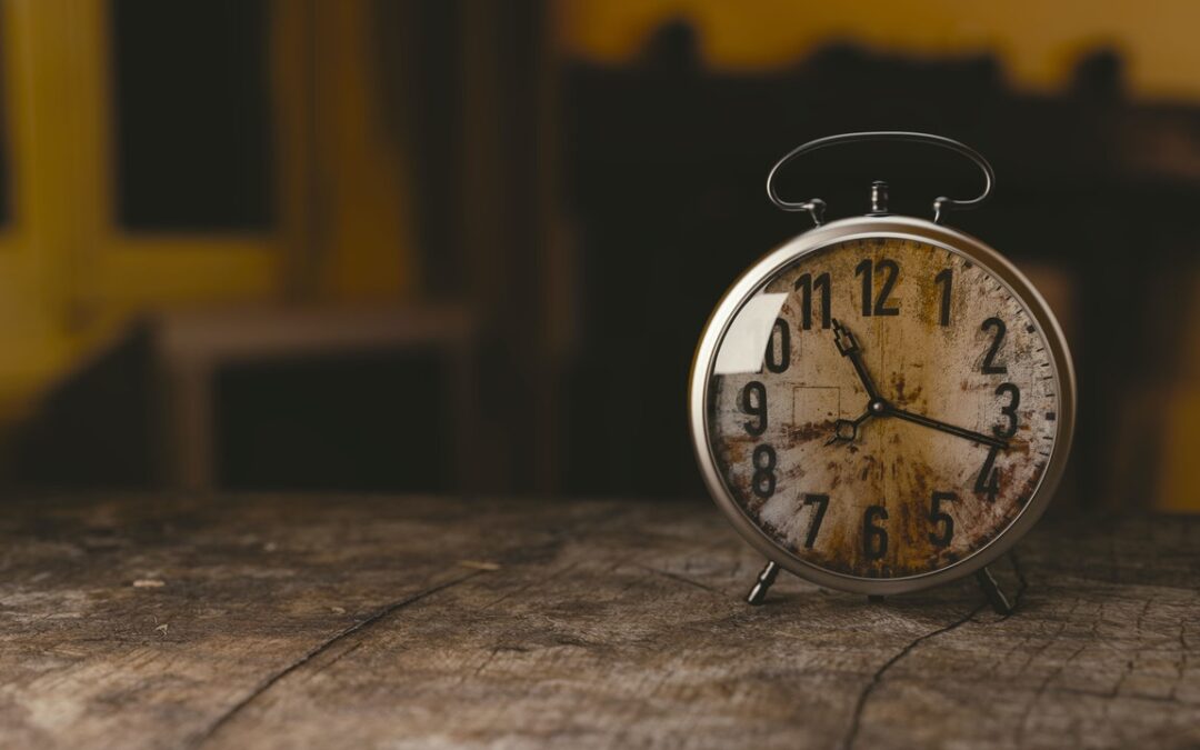 Decorative image of an old clock. A lifetime is different for everyone.
